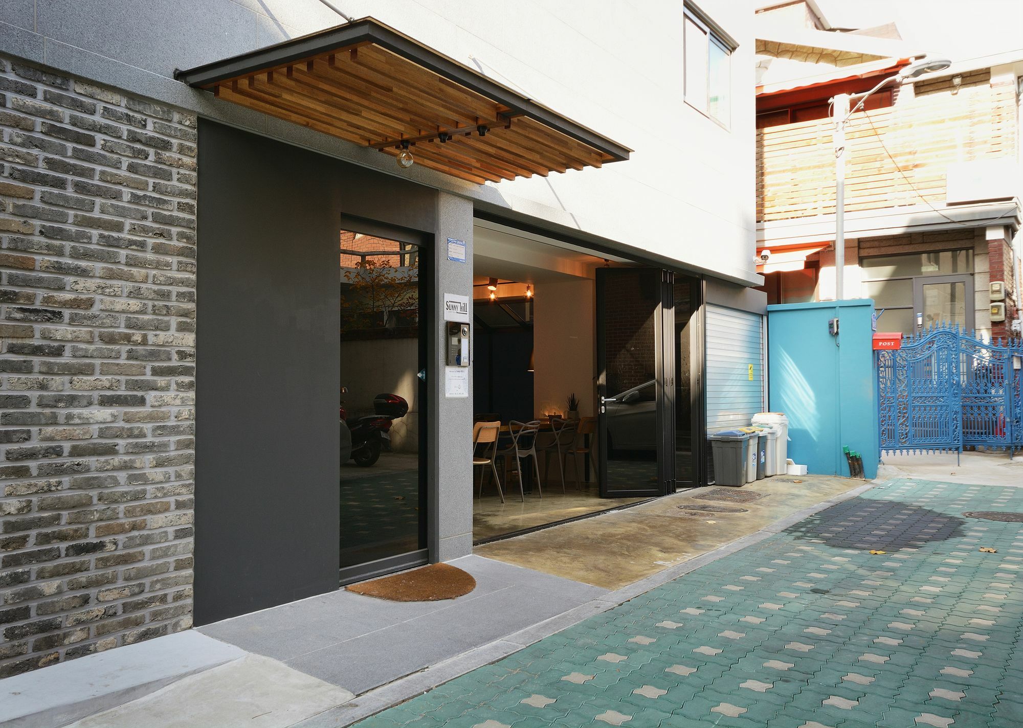 首爾 弘大阳光明媚小山旅舍酒店 外观 照片